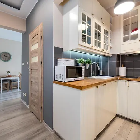 Cozy Apartment: Old Town/main Station Апартаменты Гданьск
