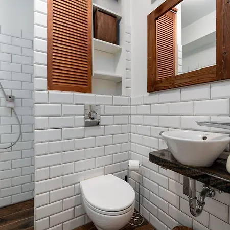 Cozy Apartment: Old Town/main Station Apartament