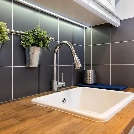 Cozy Apartment: Old Town/main Station Apartament