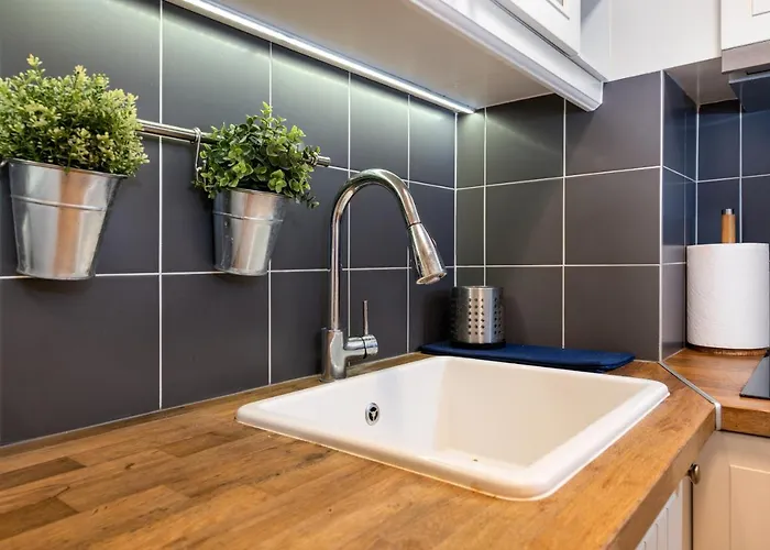 Cozy Apartment: Old Town/main Station Apartamento